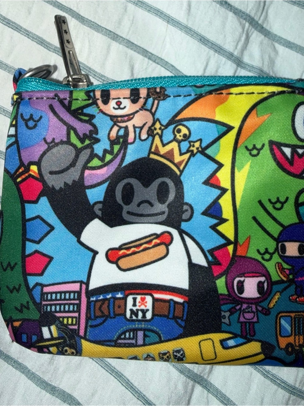 Ju-Ju-Be ⭐️Tokidoki Zip coin purse/Pouch in Teal and Multicolor - Picture 3 of 5